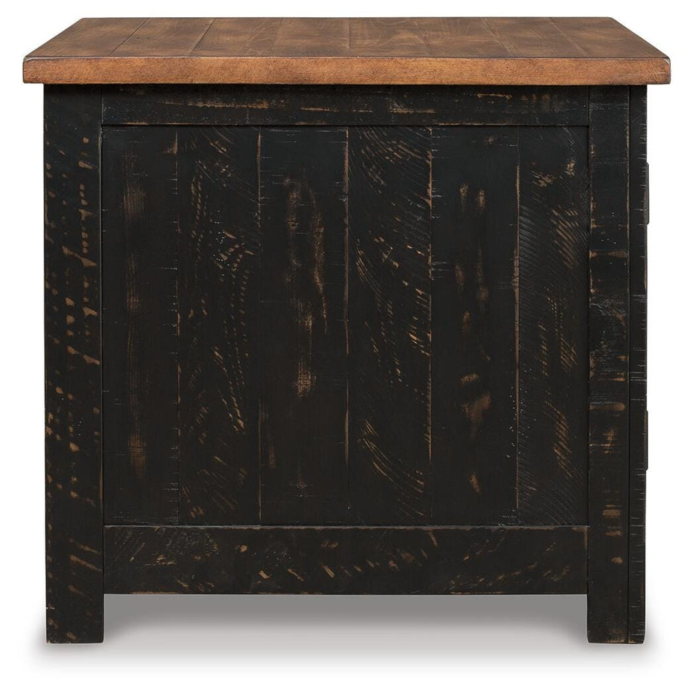 Valebeck Coffee Table and End Table (11)