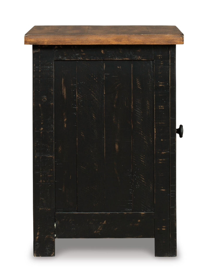 Valebeck Chairside End Table - Dark Brown (7)