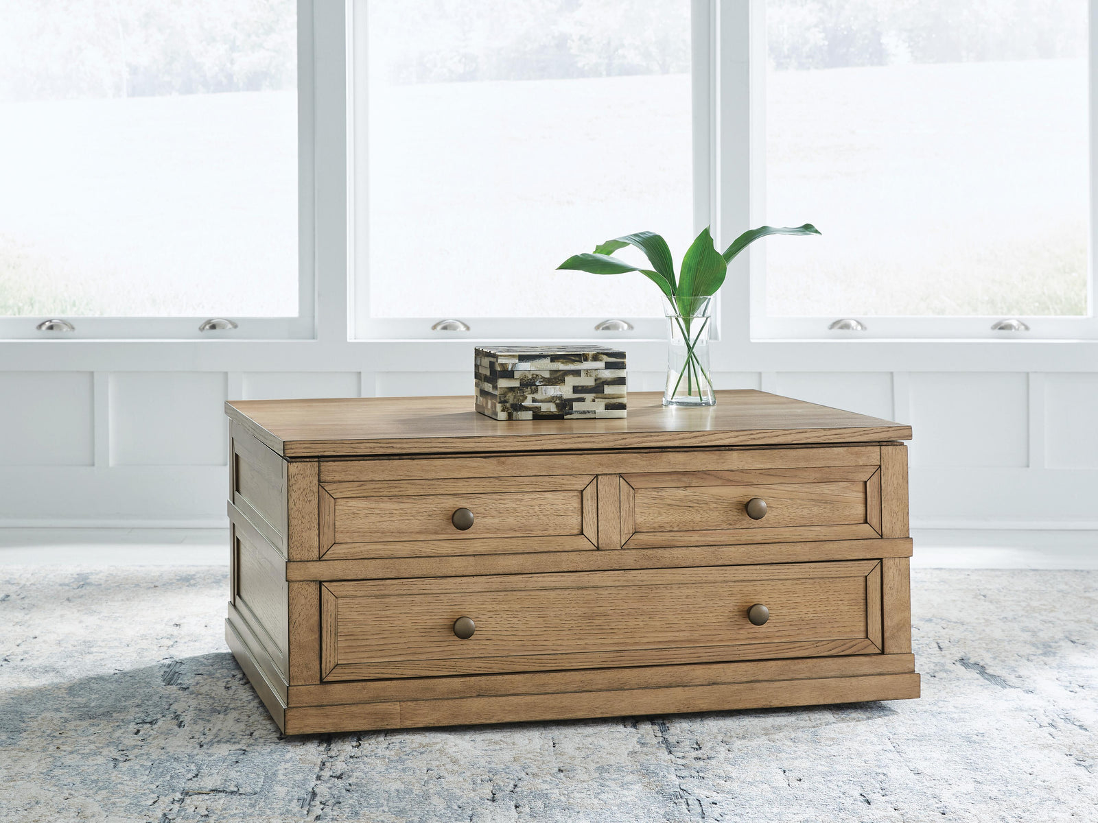Sharlance Lift-Top Coffee Table - Light Brown (2)