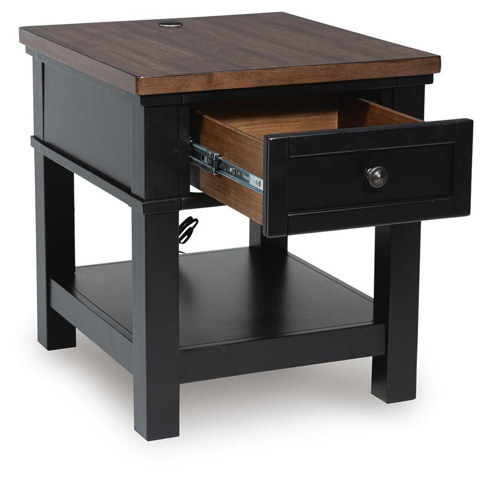 Wildenauer End Table - Black (3)