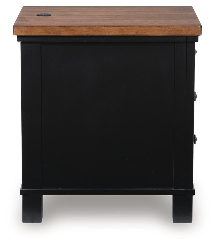Wildenauer Chairside End Table - Black (5)