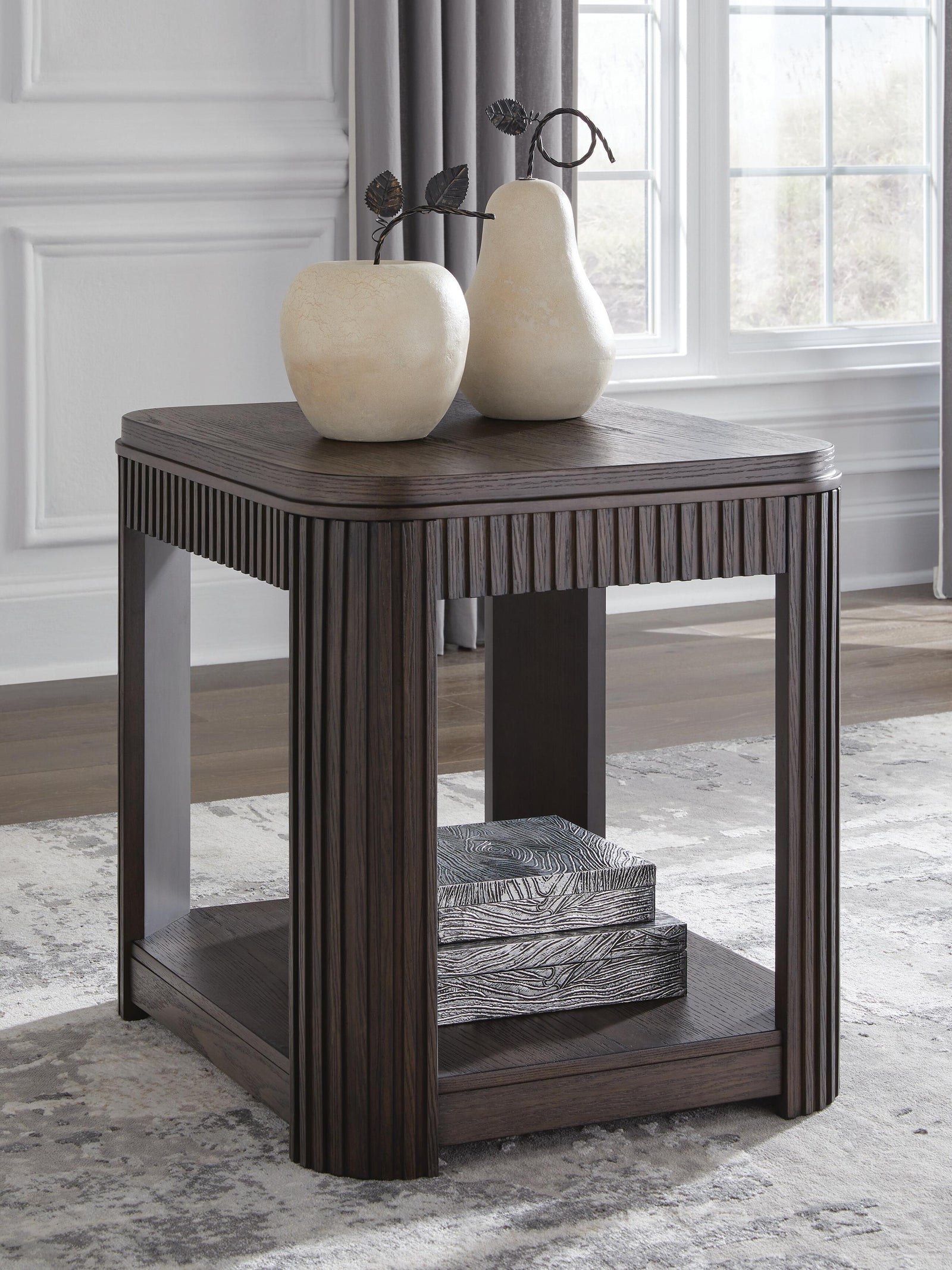 Carlibrie End Table - Dark Brown (2)