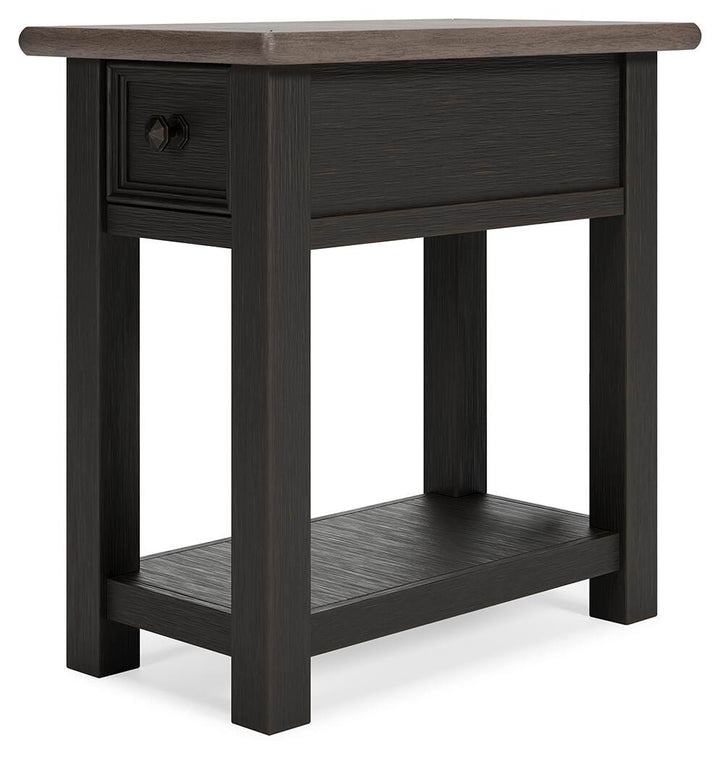 Tyler Creek Chairside End Table - Dark Gray (6)