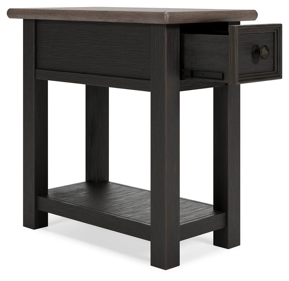 Tyler Creek Chairside End Table - Dark Gray (3)