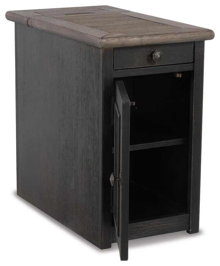 Tyler Creek Chairside End Table with USB Ports &amp; Outlets - Black (5)