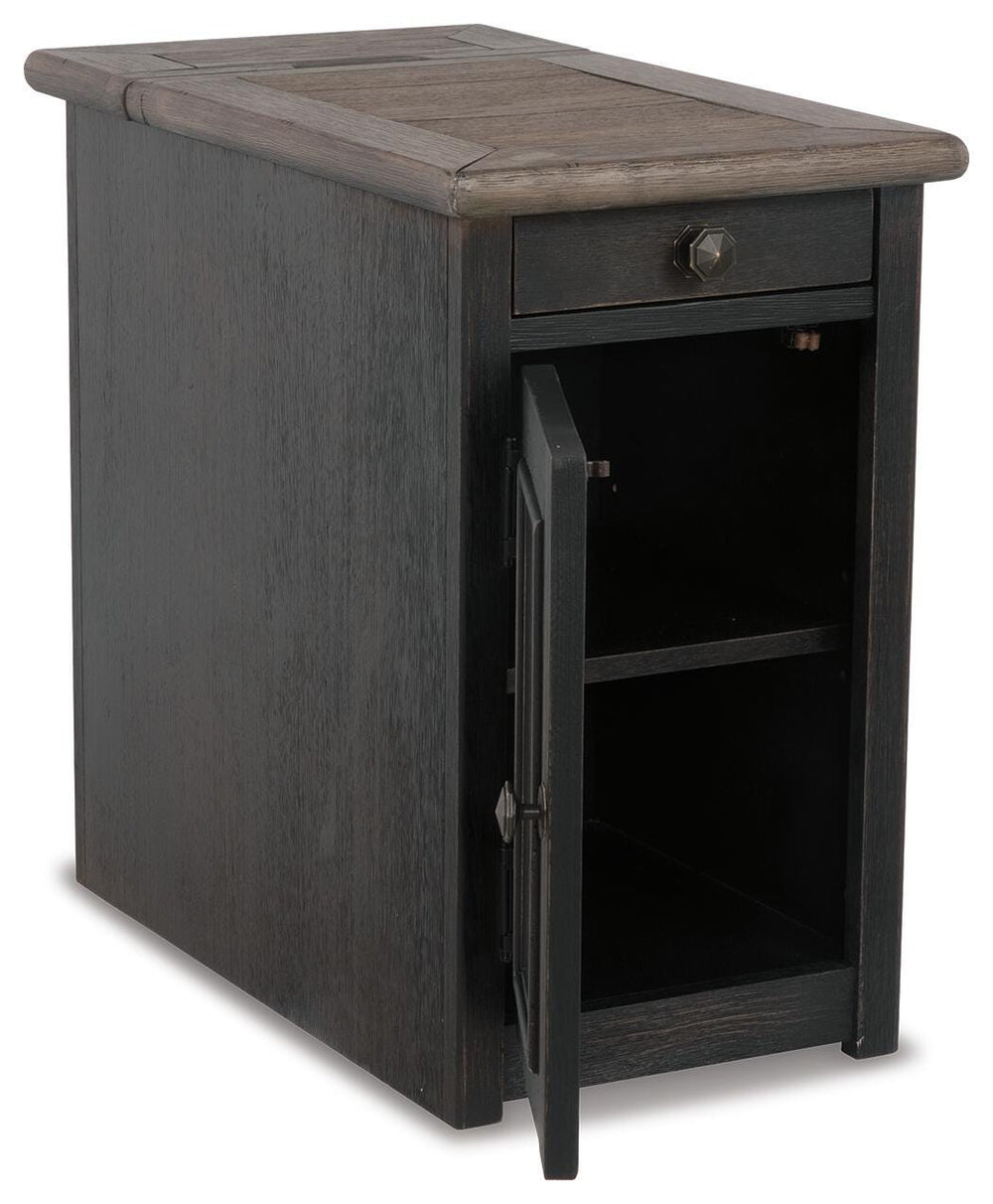 Tyler Creek Chairside End Table with USB Ports & Outlets - Black (5)