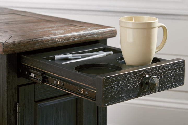 Tyler Creek Chairside End Table with USB Ports &amp; Outlets - Black (10)