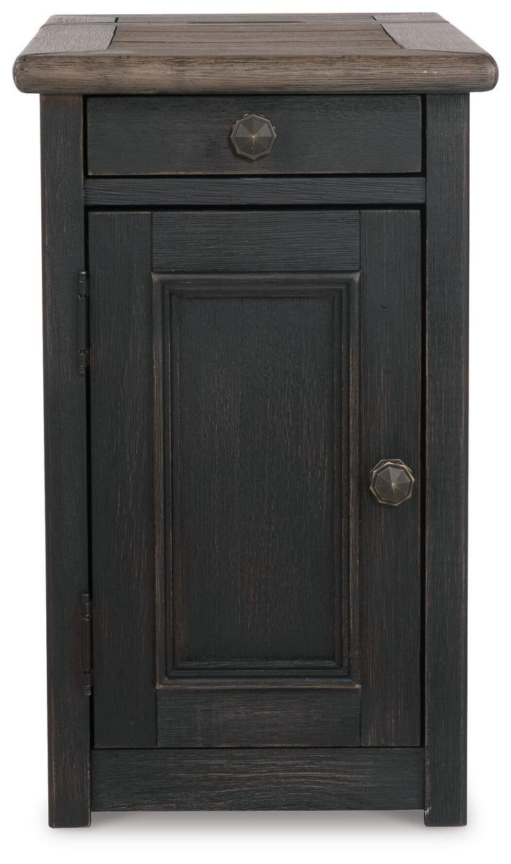 Tyler Creek Chairside End Table with USB Ports &amp; Outlets - Black (6)