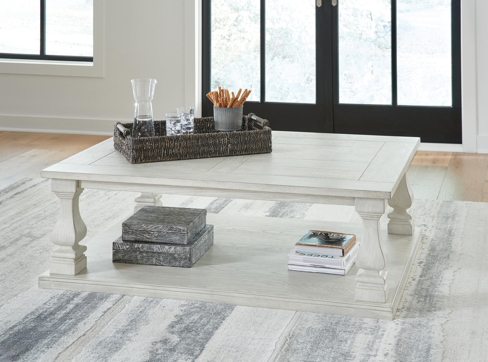 Arlendyne Coffee Table - White (2)
