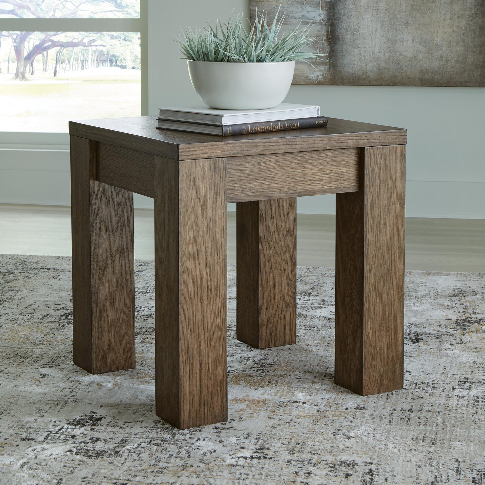 Rosswain End Table - Dark Brown (2)