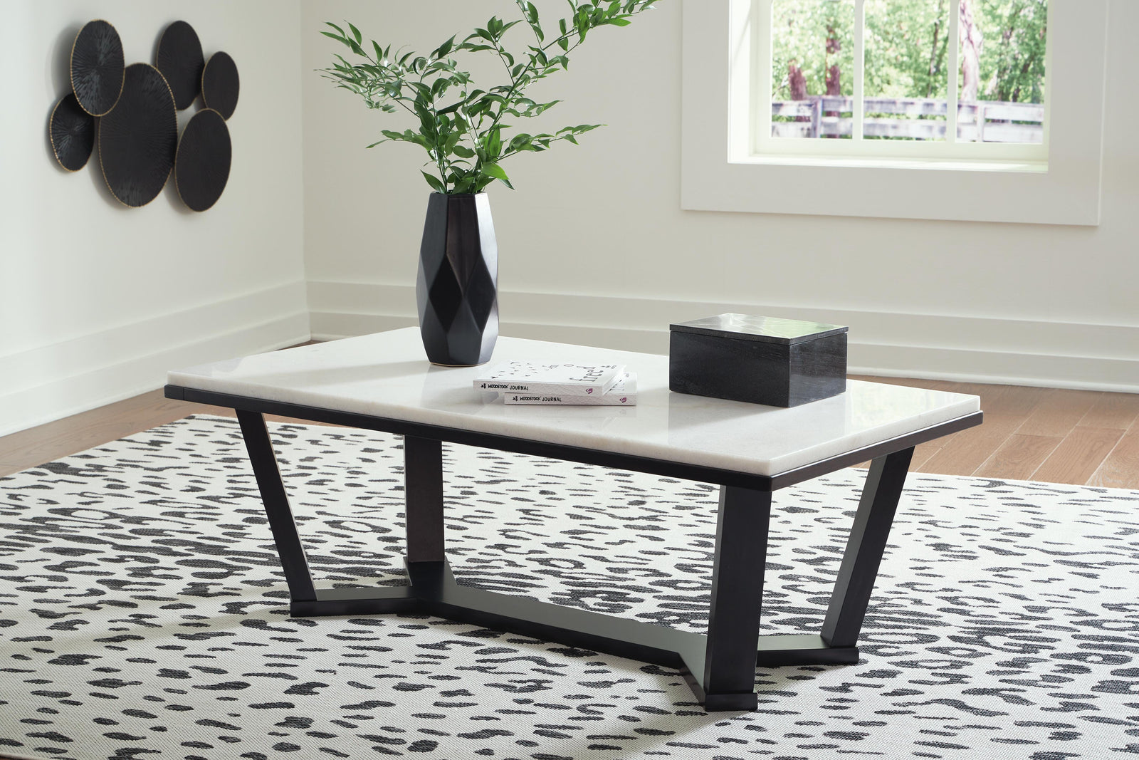 Fostead Coffee Table - White (2)