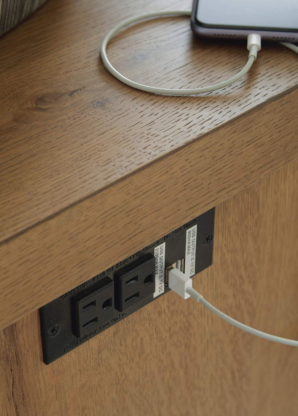Brinstead Chairside End Table - Light Brown (7)