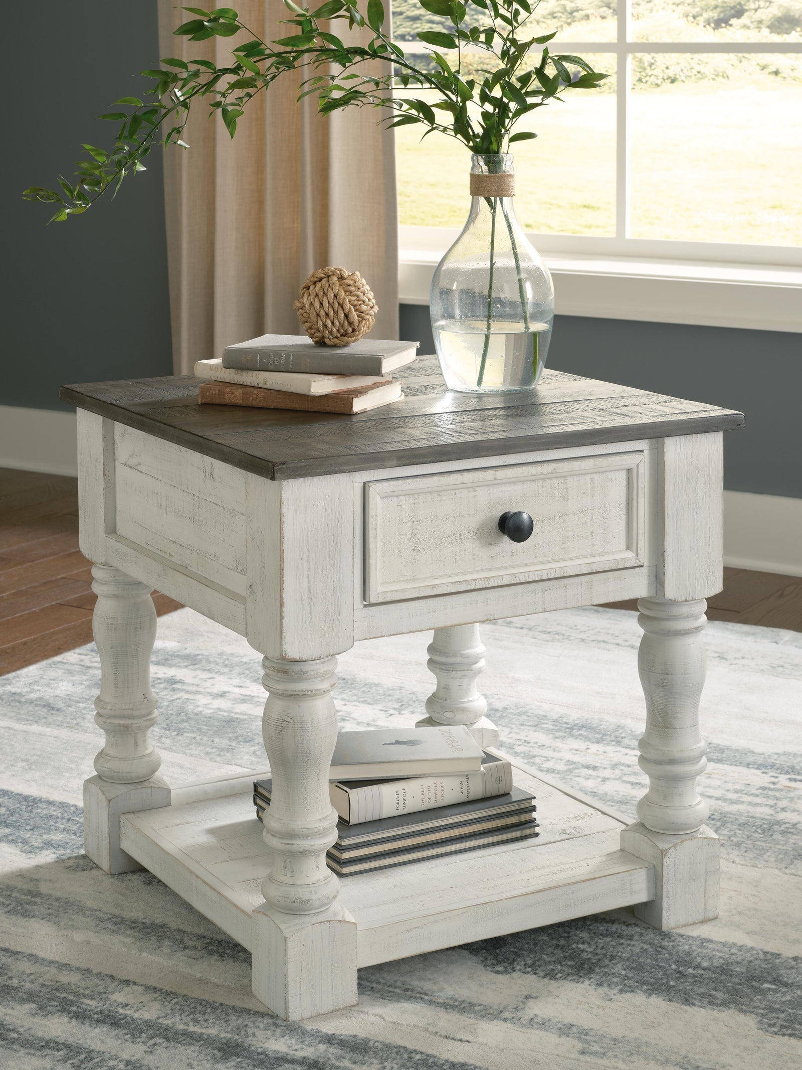 Havalance End Table - White (2)