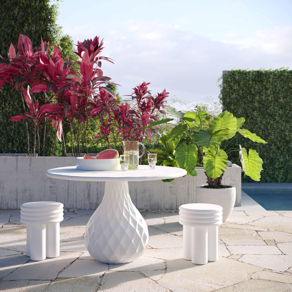 Tulum 47" Ivory Concrete Indoor/Outdoor Round Dining Table