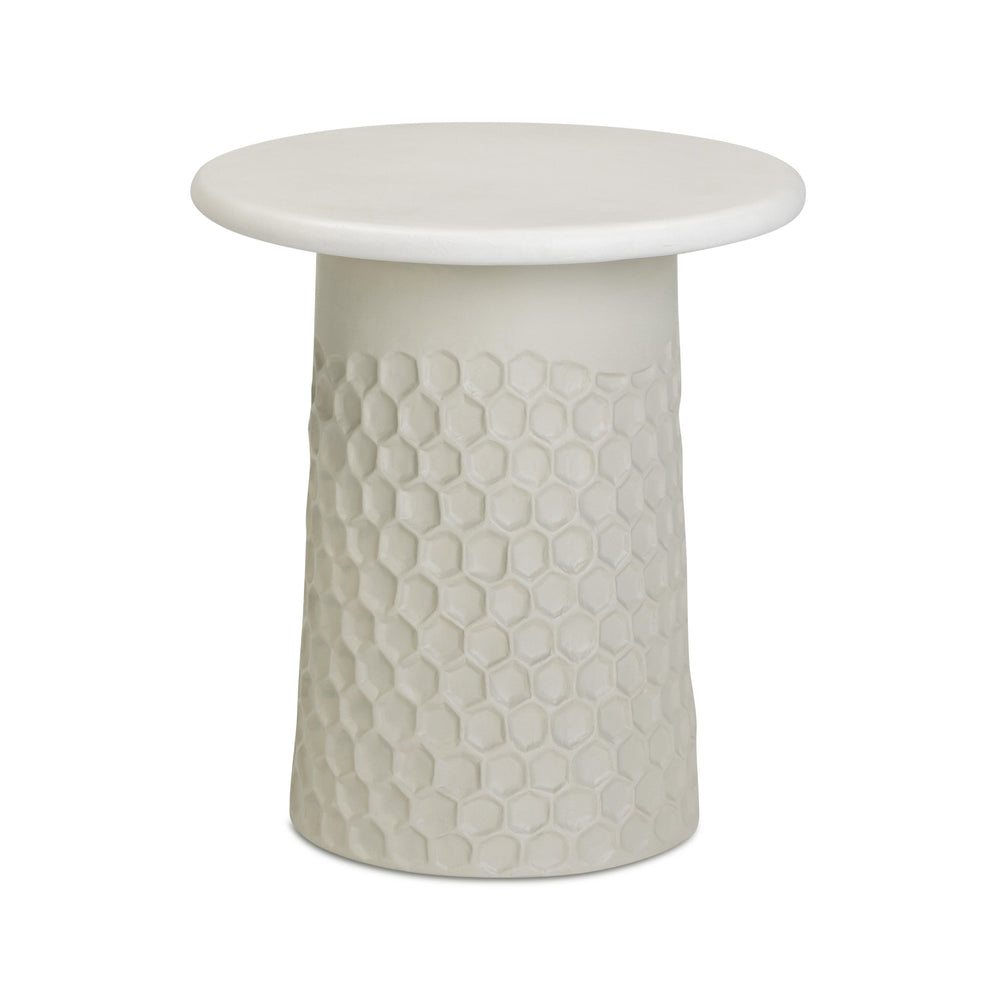 Hessa Indoor/Outdoor Concrete Chiseled Side Table