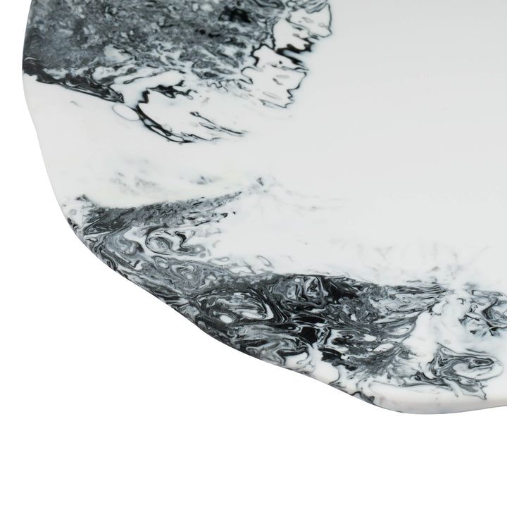 Mera Black &amp;amp; White Resin Petal Tray