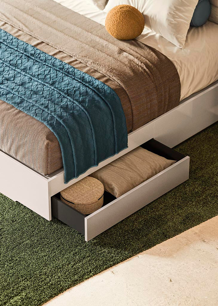 ALF Italia Tullia bed view 4