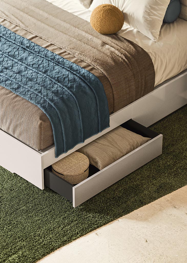 ALF Italia Tullia bed view 4
