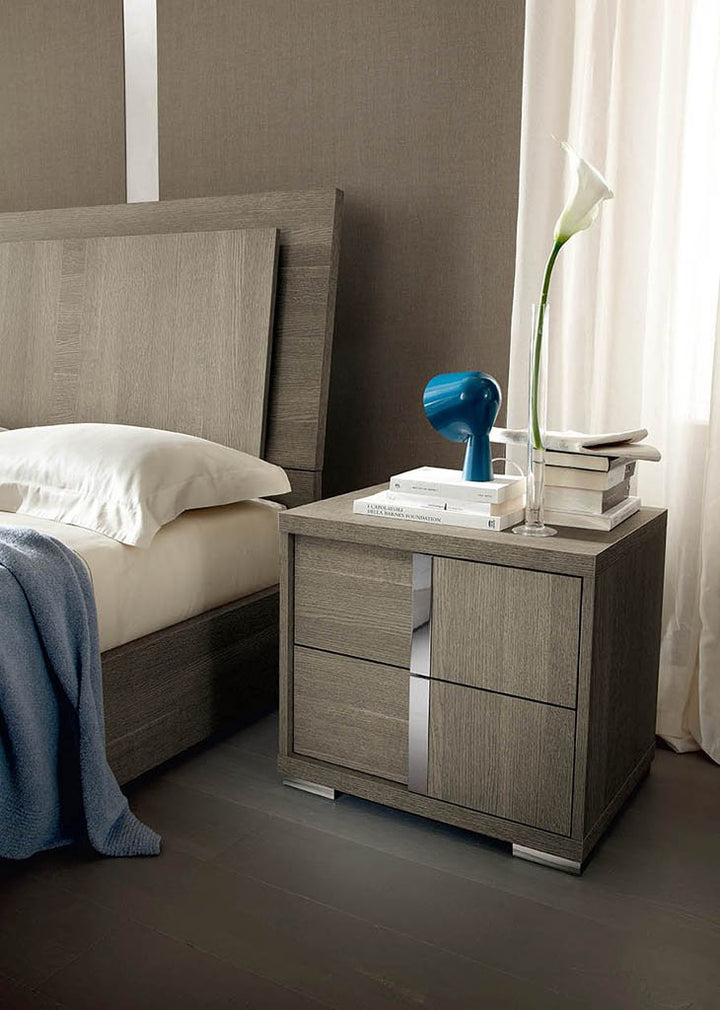 ALF Italia Tivoli platform bed