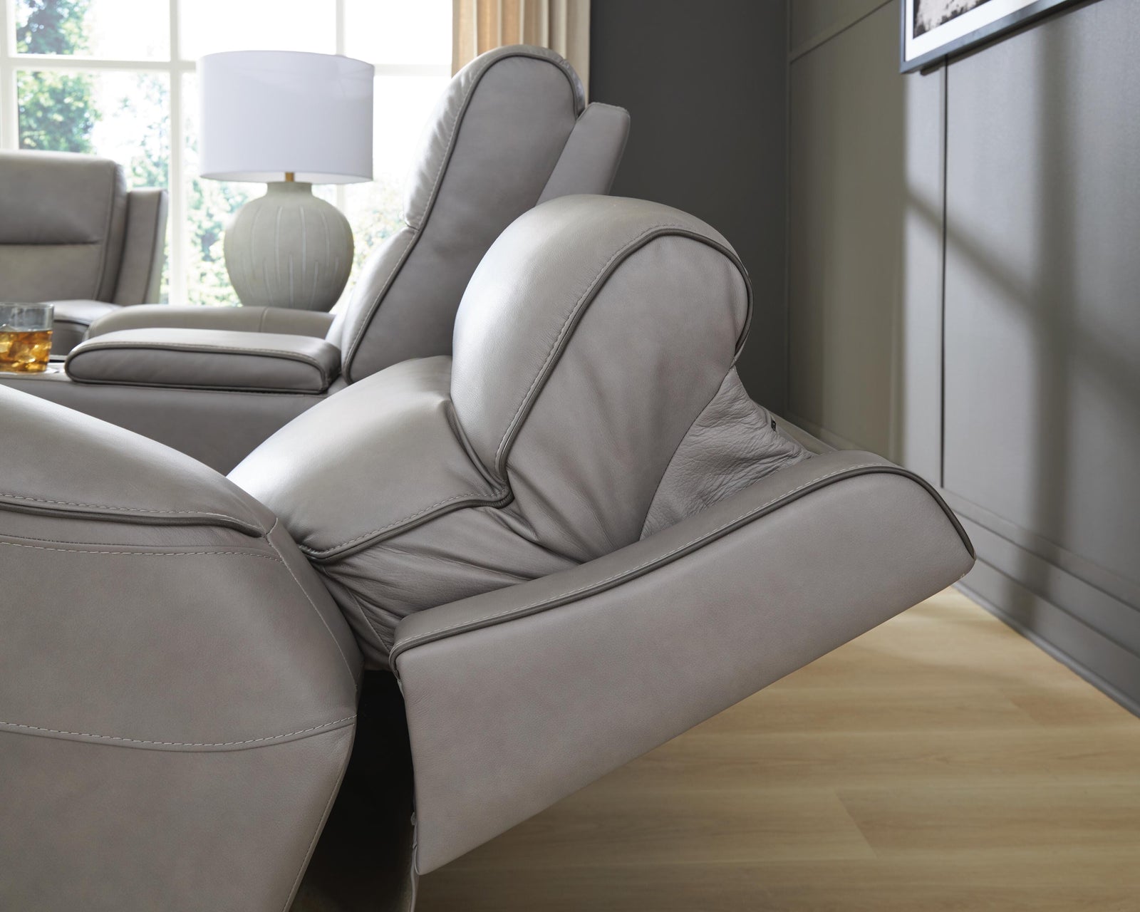 5Z-Comfort Power Reclining Loveseat with Console and Adjustable Headrest  - Dark Gray (6)