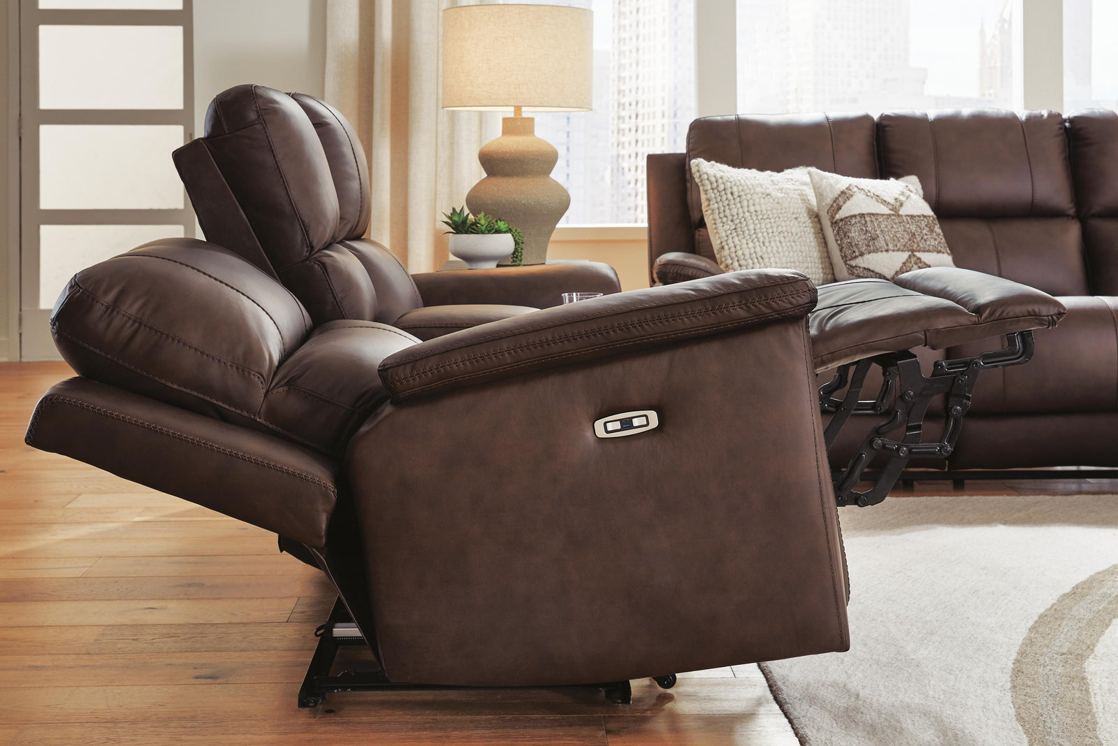Bleckley Power Reclining Loveseat with Console - Dark Brown (7)
