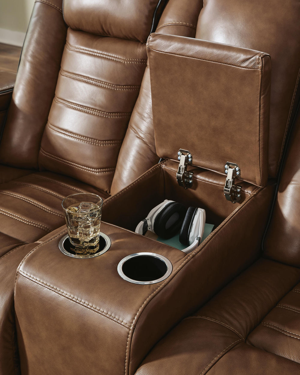 Gruaro Power Reclining Loveseat with Console - Amber (10)