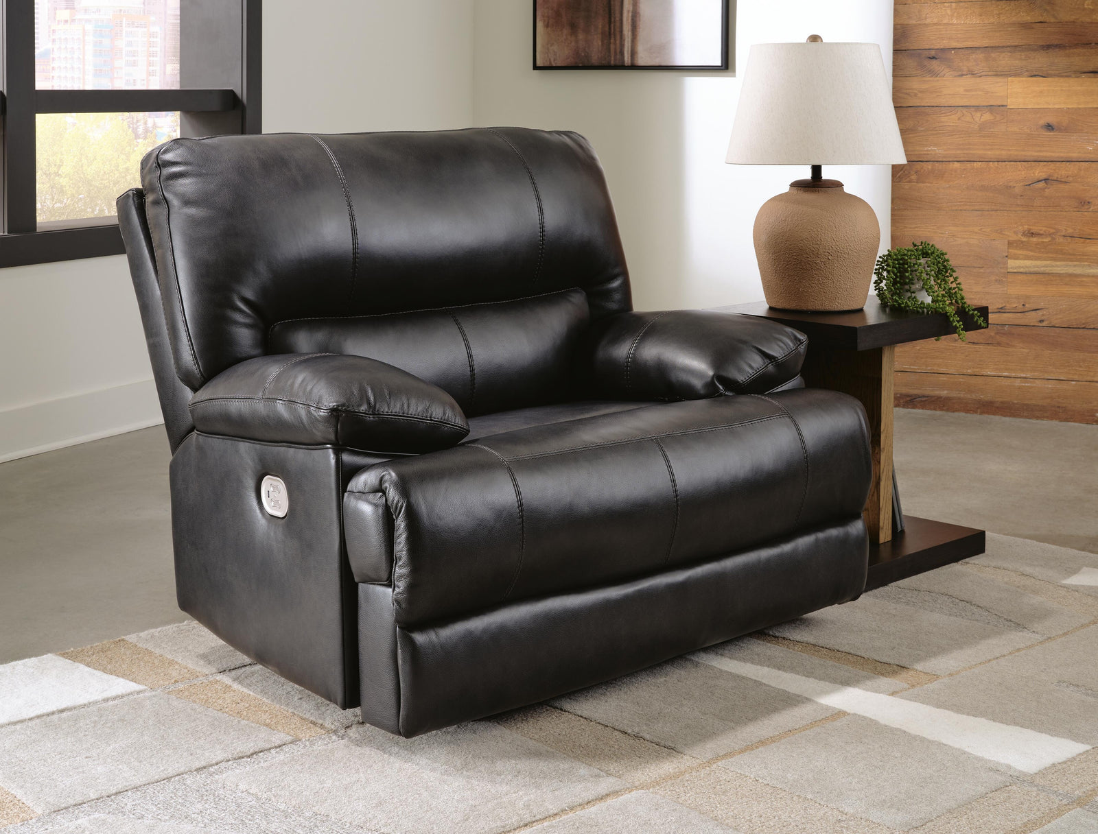 Mountainous Power Recliner - Black (2)
