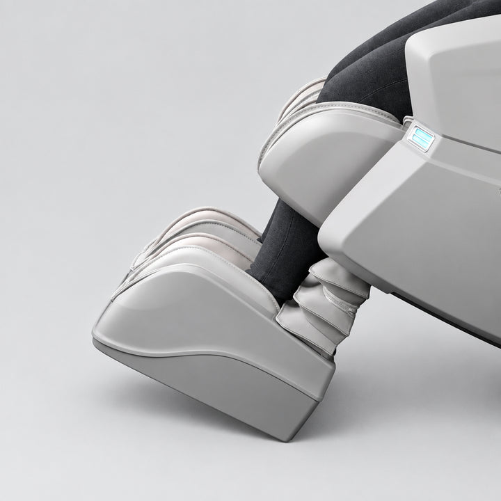 Advanced enclosed footrest module featuring specialized reflexology rollers