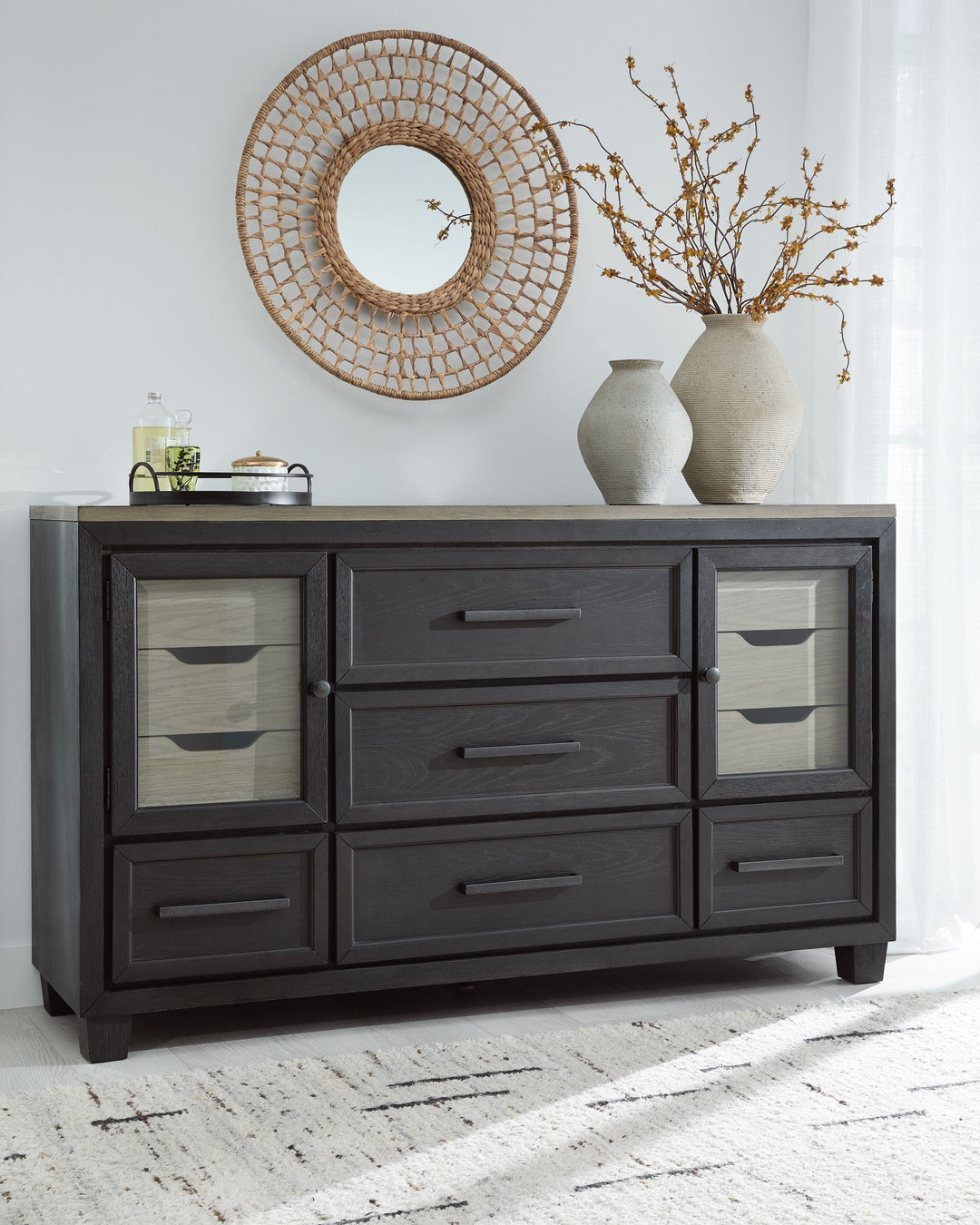 ashley-furniture-b989-31-foyland-dresser