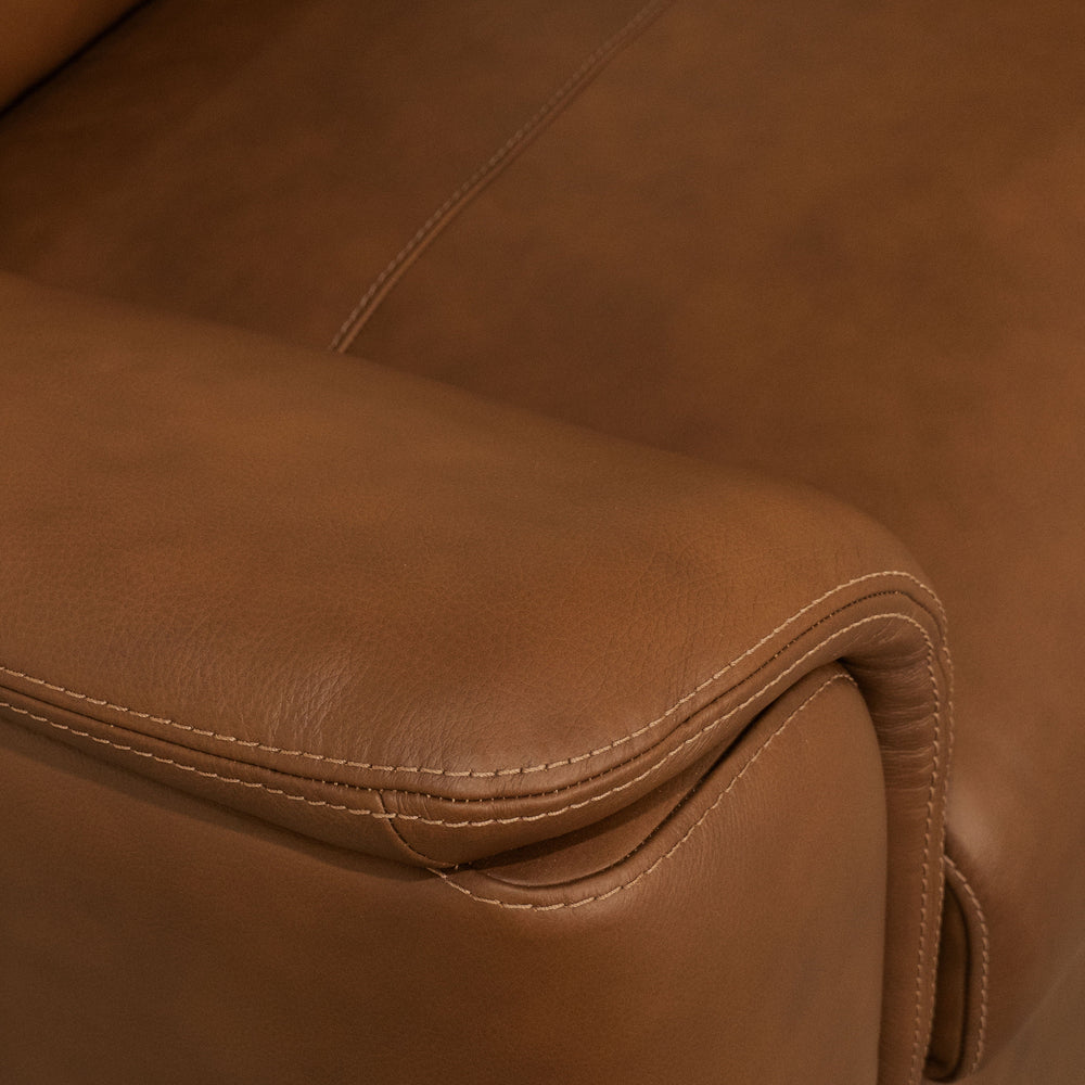 Henry Leather Chair in Caramel