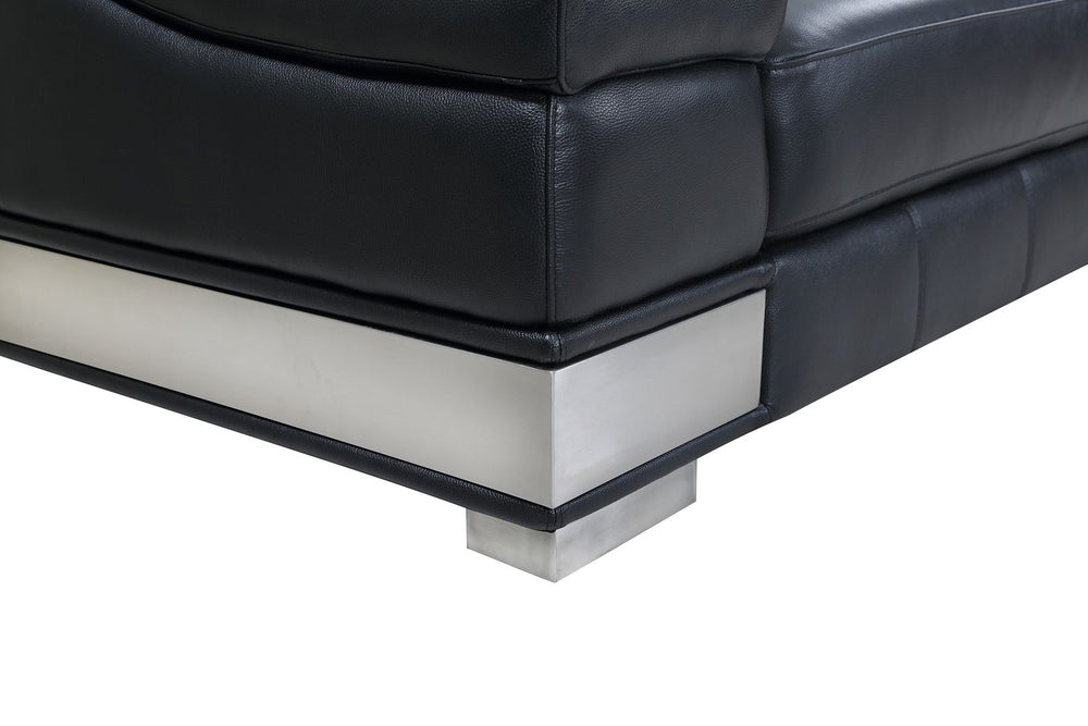 DivanItalia 415 Chair with Adjustable Headrest in Top-Grain Italian Leather - Black