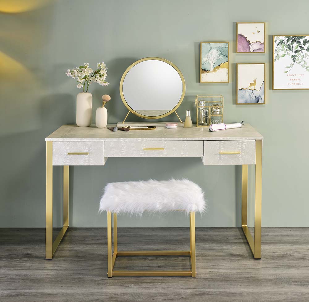 Myles Vanity Set with USB