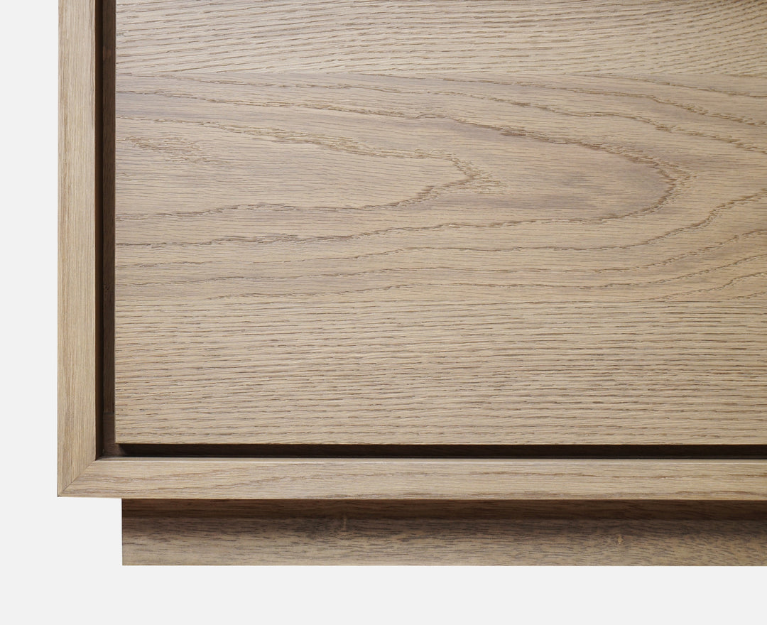 Modus Furniture Jvlh82 One Coastal Modern Six Drawer Dresser In Bisque