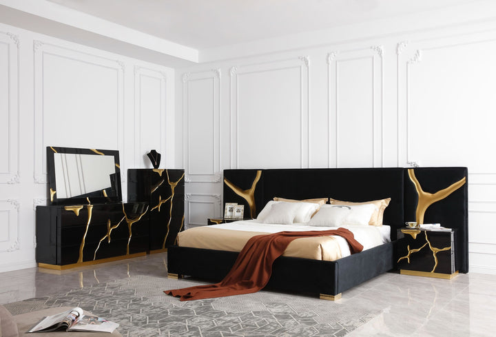 Aspen - Modern Black  and  Gold Chest