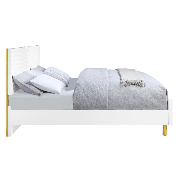 Gaines - Queen Bed - White High Gloss