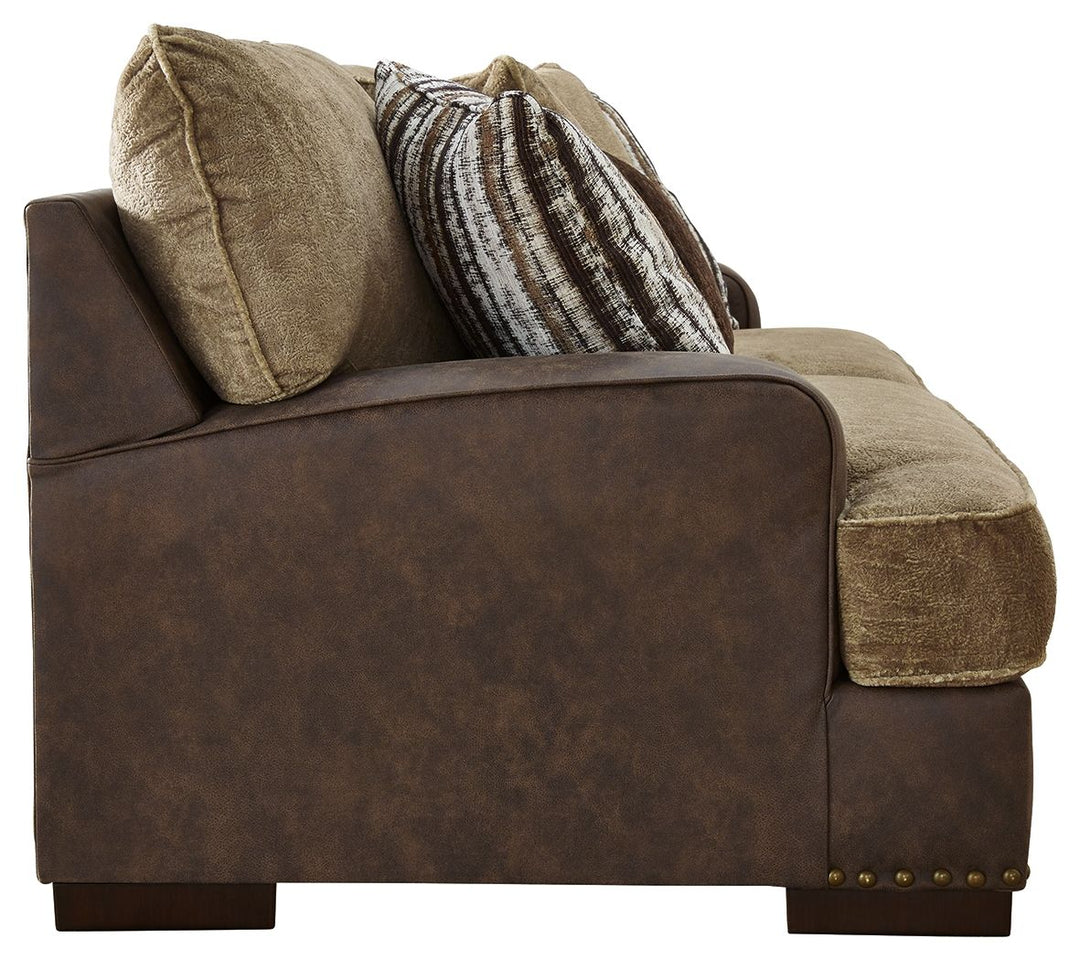 Alesbury - Sofa - Chocolate