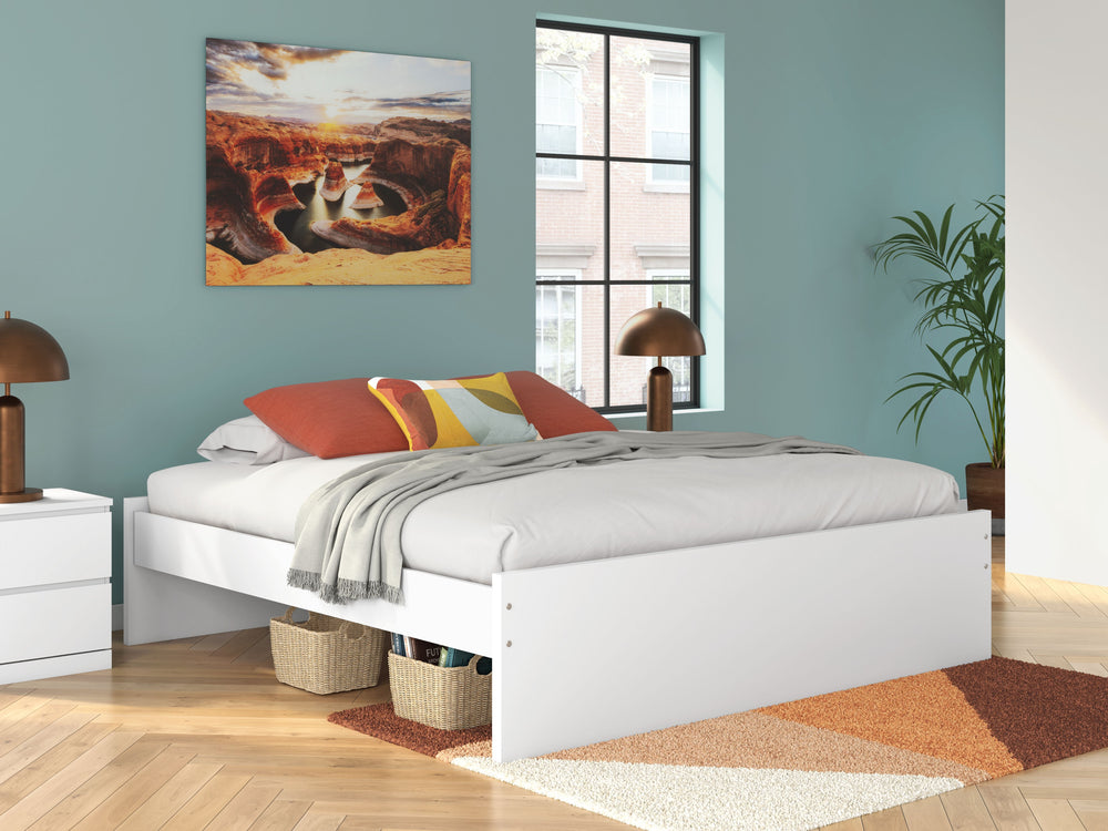 Onita - King Platform Bed - White by Ashley Furniture product image