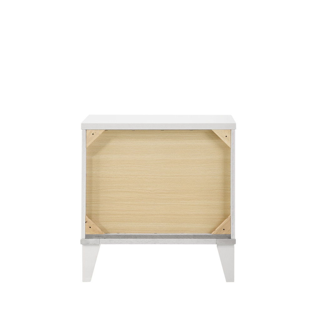 Chelsie - Nightstand - White