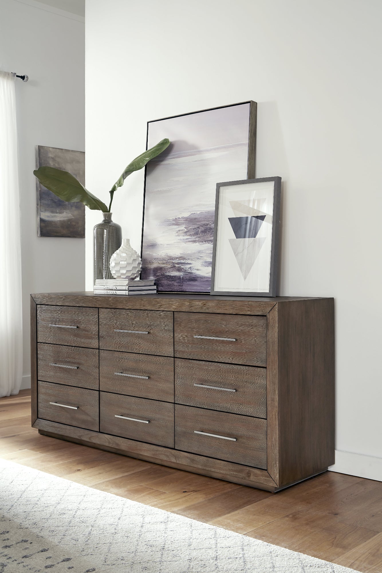 melbourne-nine-drawer-dresser