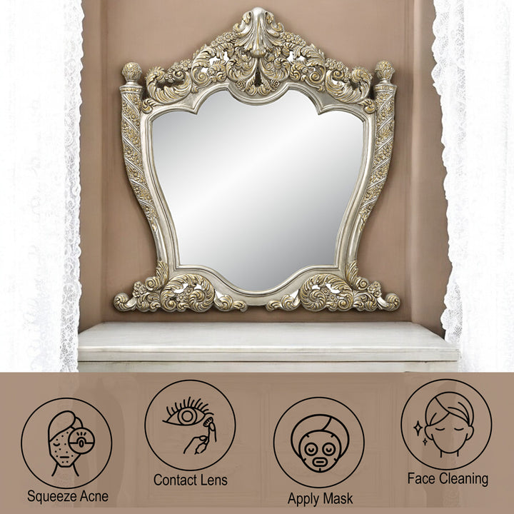 Danae Mirror
