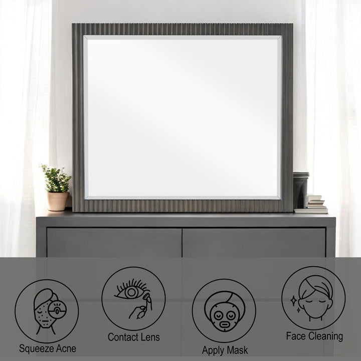 Clayten Mirror