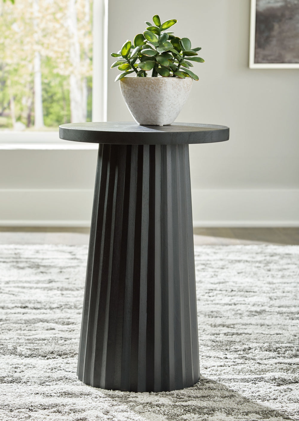 Ceilby - Accent Table - Black