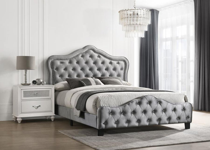 Bella - Upholstered Queen Panel Bed - Gray Upholstered Bed modern furniture Contempo Furniture
