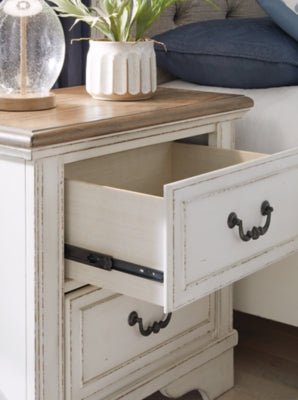 Blendon Nightstand - White Accent Nightstand modern furniture Contempo Furniture