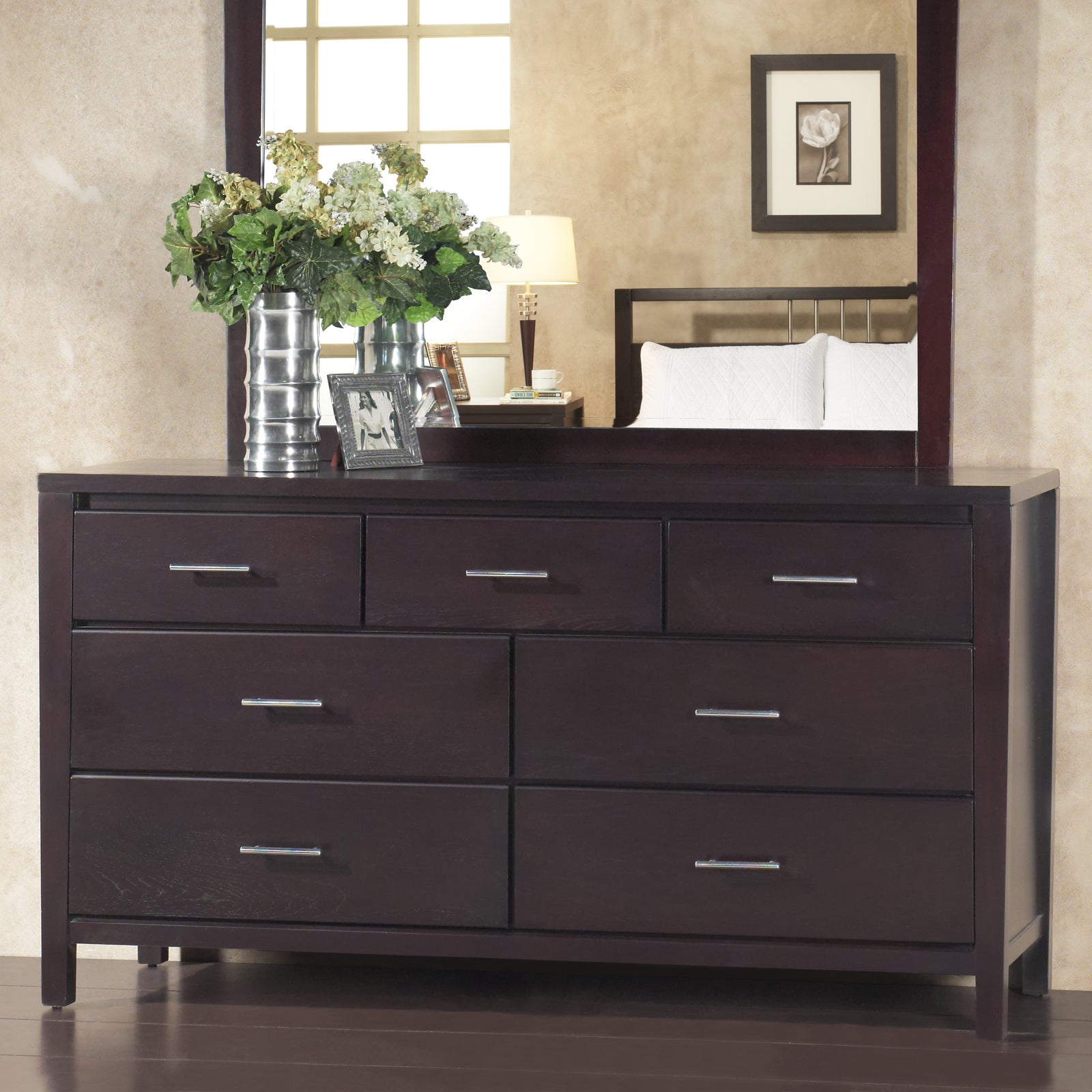 nevis-seven-drawers-dresser