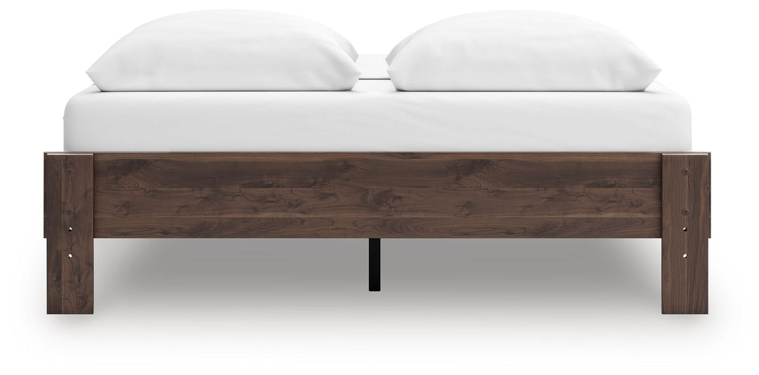 Calverson - Queen Platform Bed - Mocha