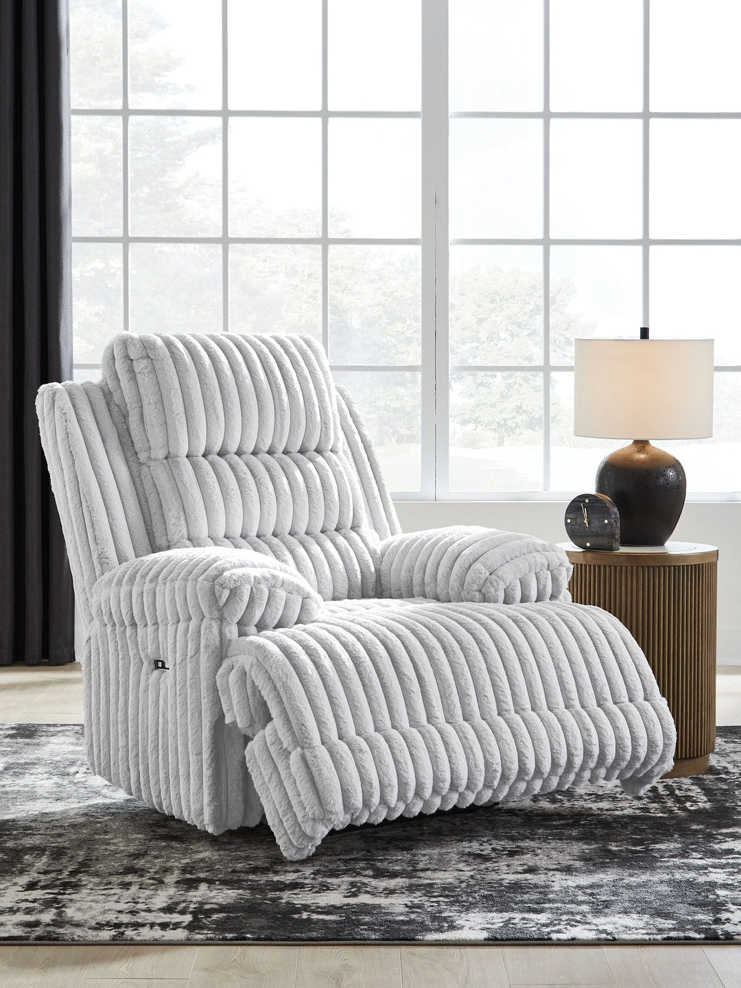 ashley-furniture-pc4280406-rhines-falls-reclining-chair