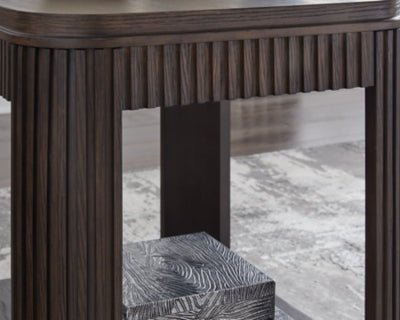Carlibrie End Table - Dark Brown End Table modern furniture Contempo Furniture