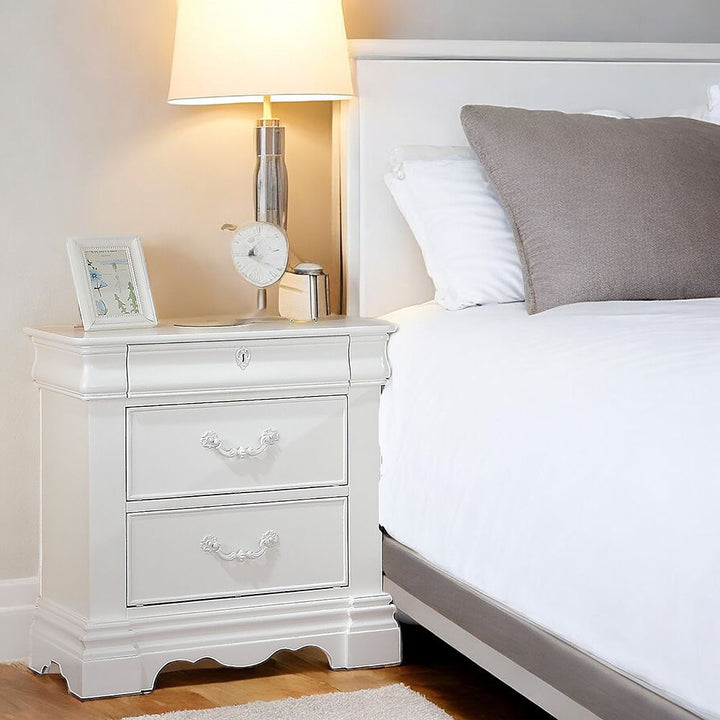 Estrella - Nightstand - White