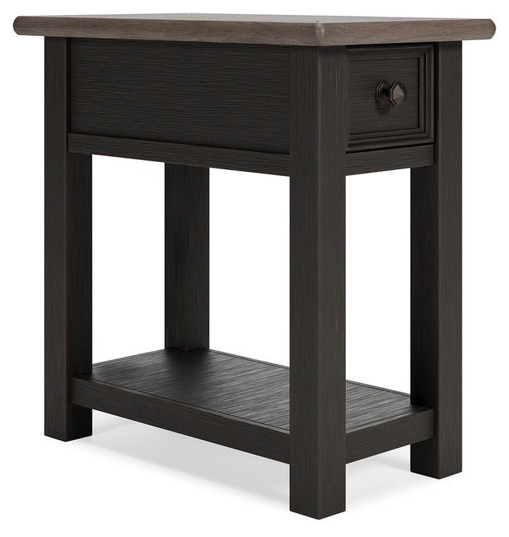 ashley-furniture-t736-107-tyler-creek-chair-side-table